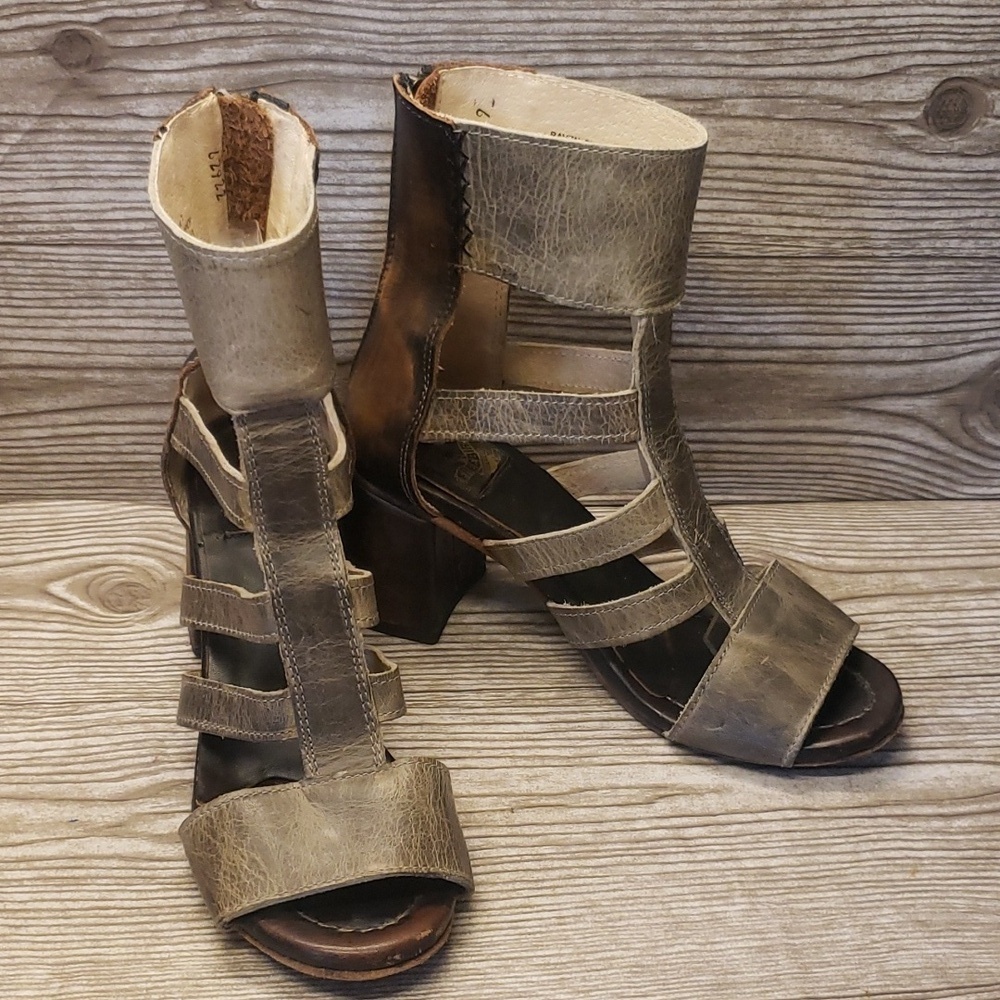 Freebird by Steven Raven Gray And Brown Zip Back Straps Open Toe Booties Size 7